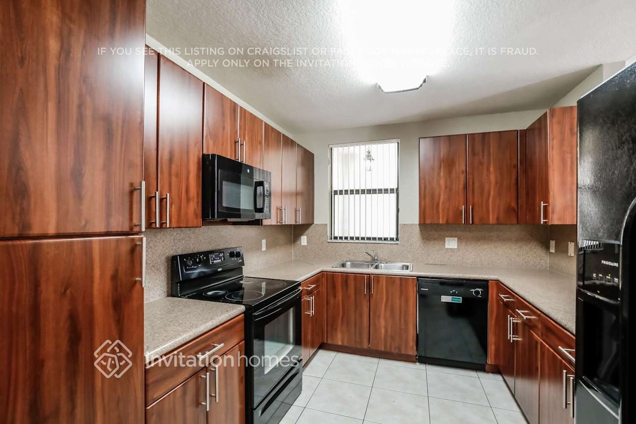 8920 Sw 228th Ln - Photo 6 of 20