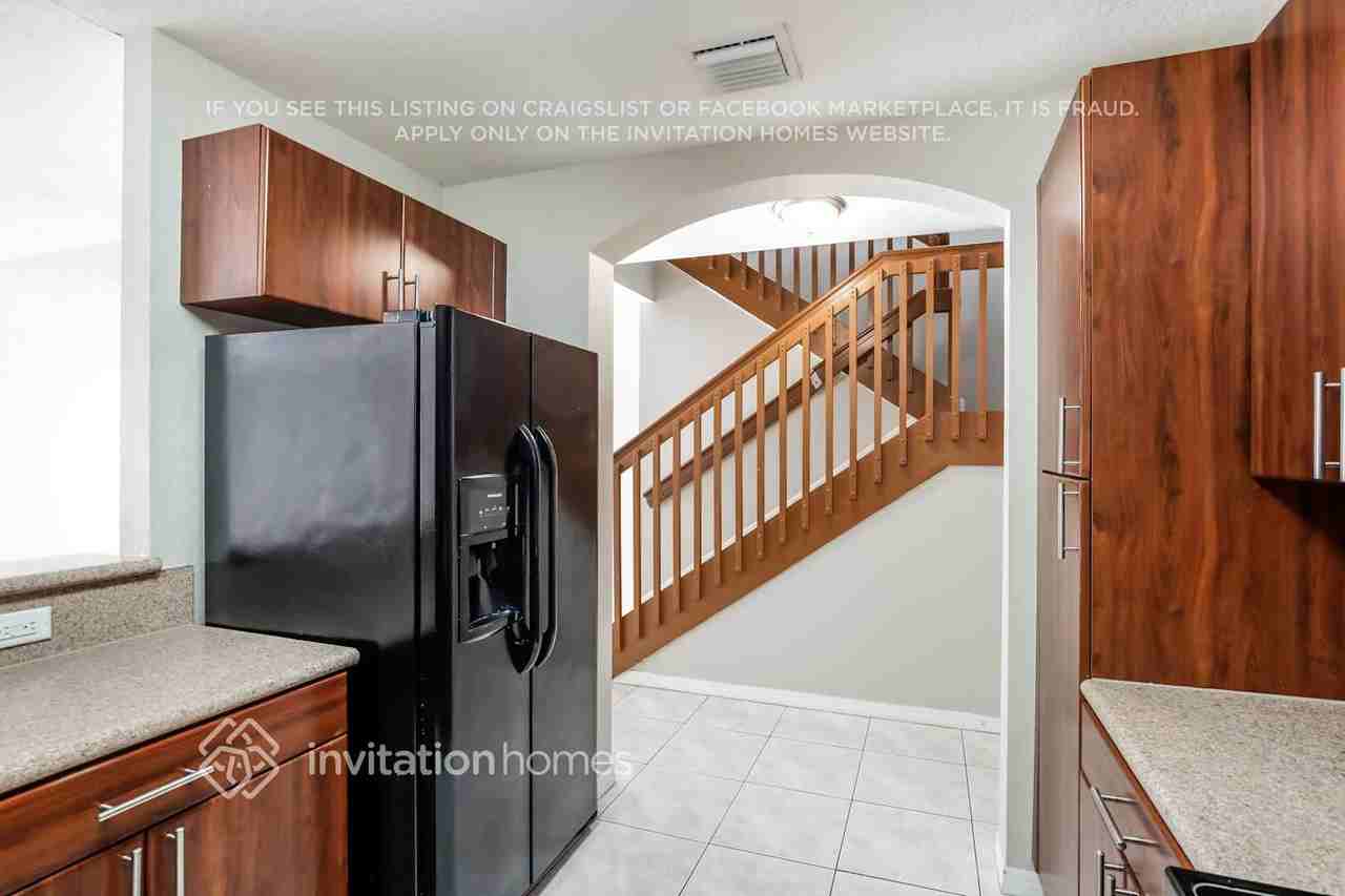 8920 Sw 228th Ln - Photo 7 of 20
