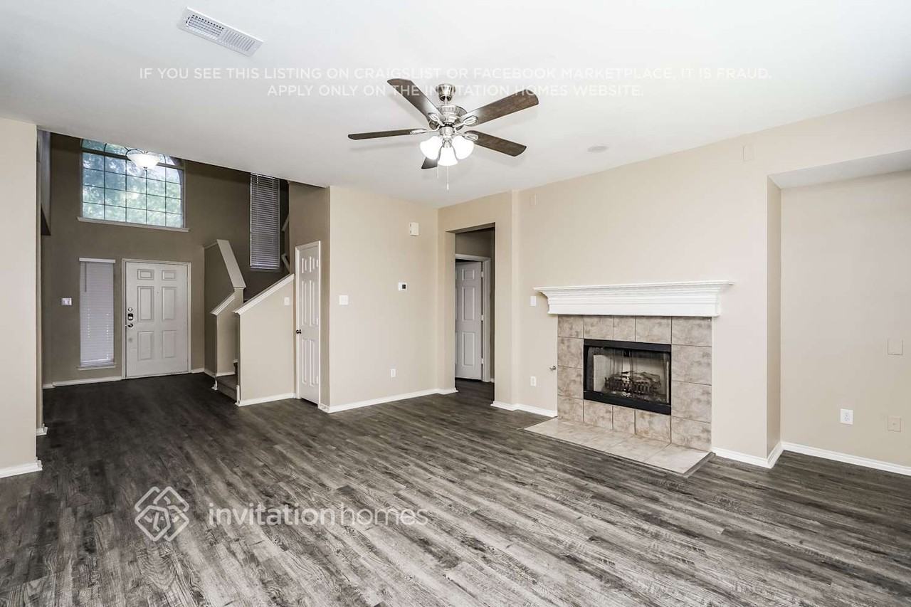 7017 Riverchase Trl - Photo 5 of 18