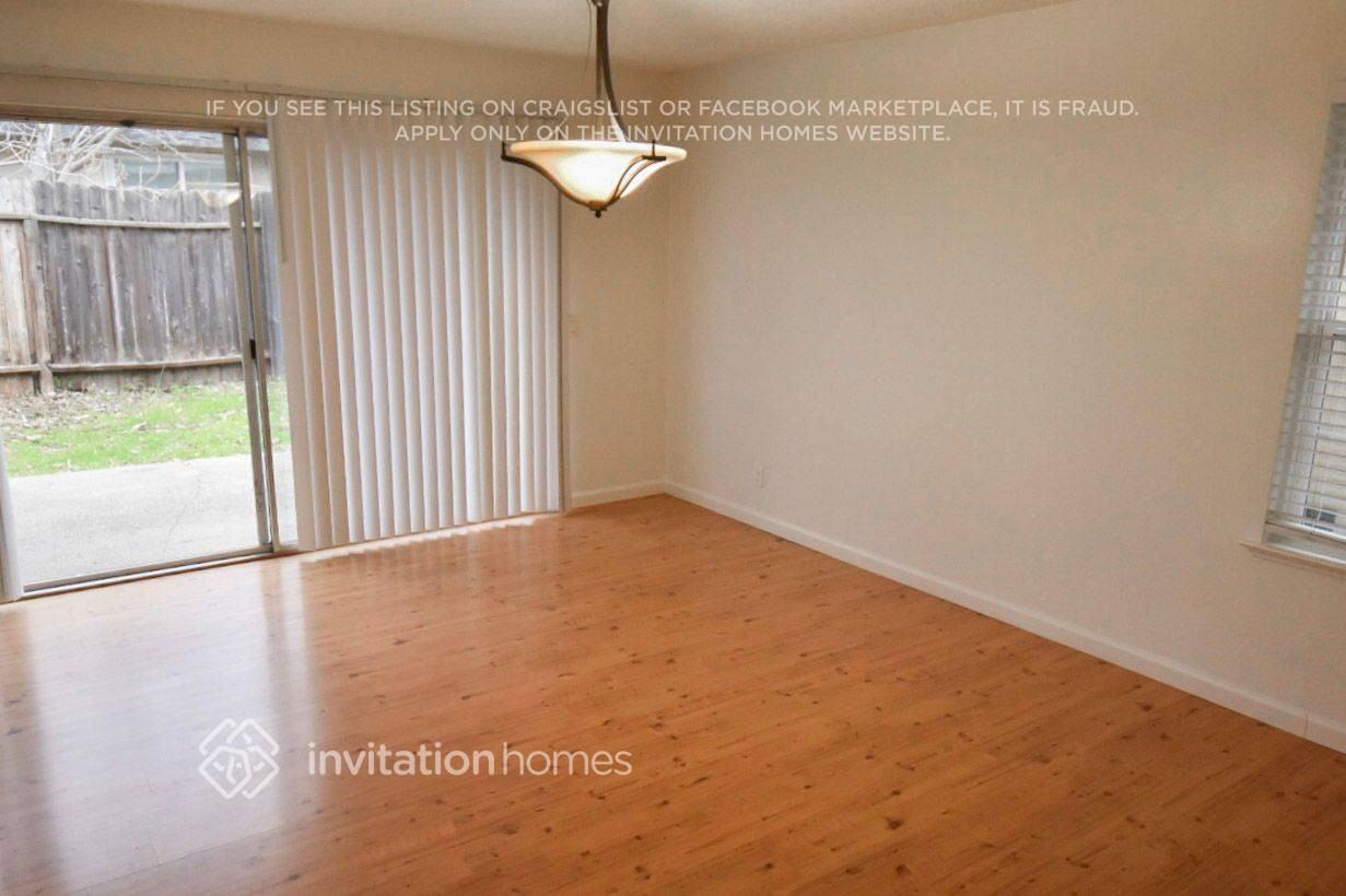5608 Coronado Way - Photo 3 of 9