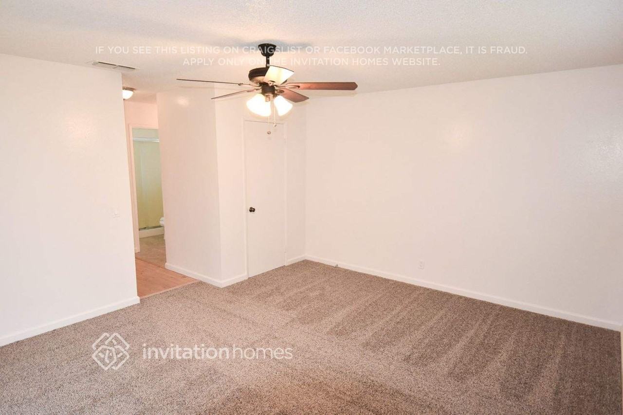 5608 Coronado Way - Photo 4 of 9