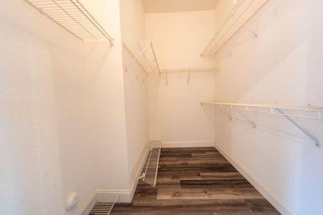 1006 Sunflower Cir - Photo 4 of 7