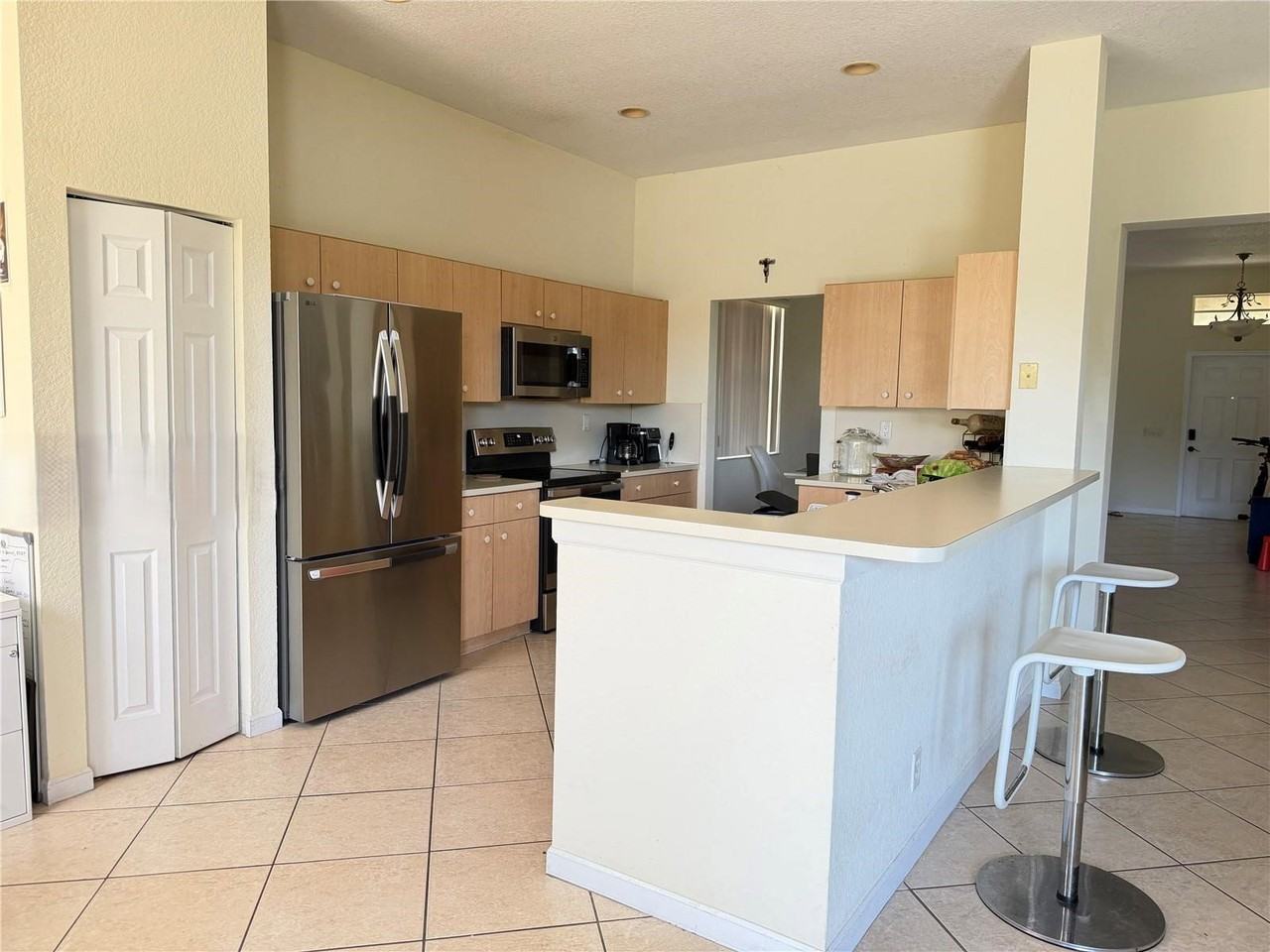 1006 Sunflower Cir - Photo 7 of 7