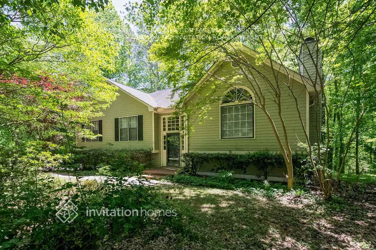 2 Indian Lake Ct - Photo 2 of 20