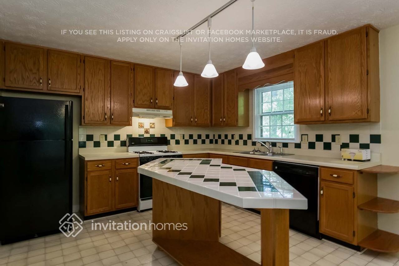 2 Indian Lake Ct - Photo 6 of 20