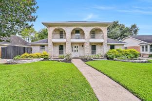 9322 Petersham Dr - Photo 1 of 1