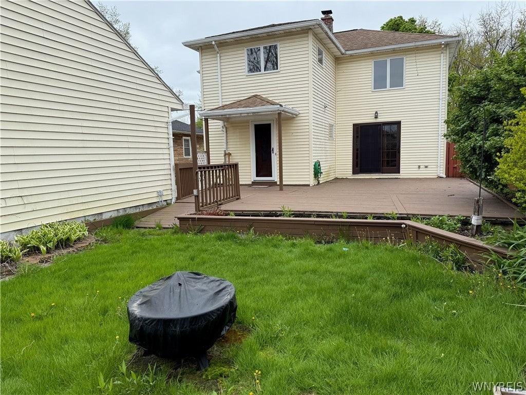 437 Springville Ave - Photo 4 of 32