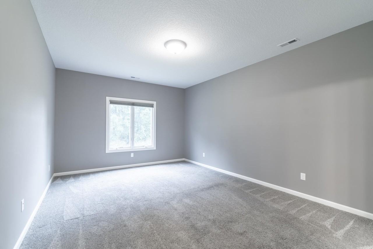 2128 Freestone Pl - Photo 5 of 30