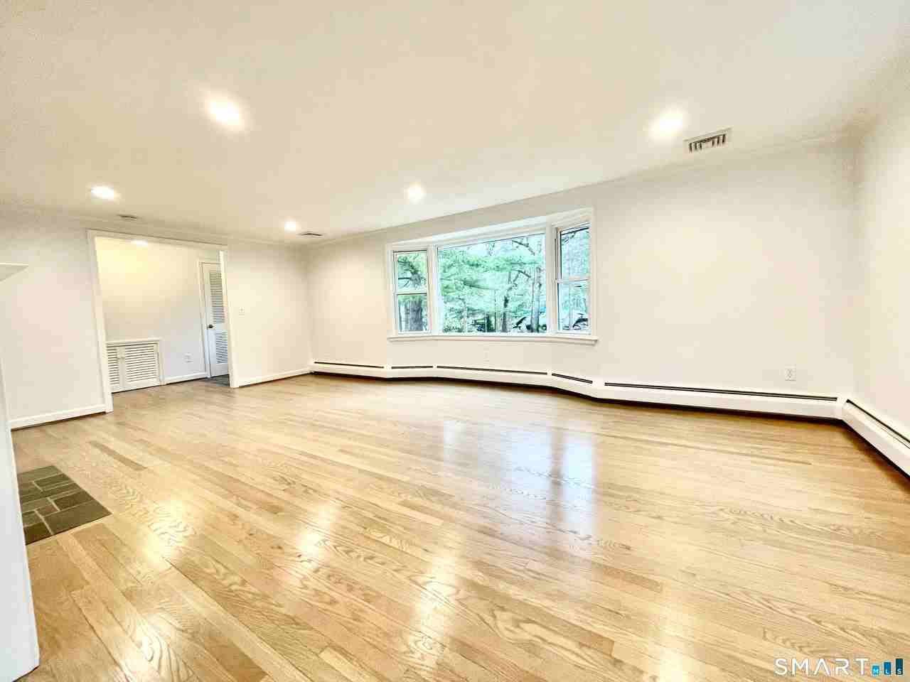 661 Chestnut Hill Rd - Photo 5 of 30