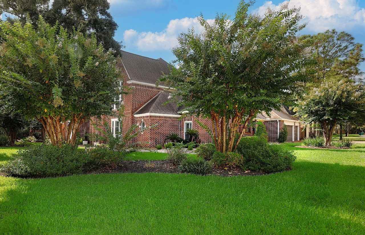 2 Silverstrand Pl - Photo 3 of 34