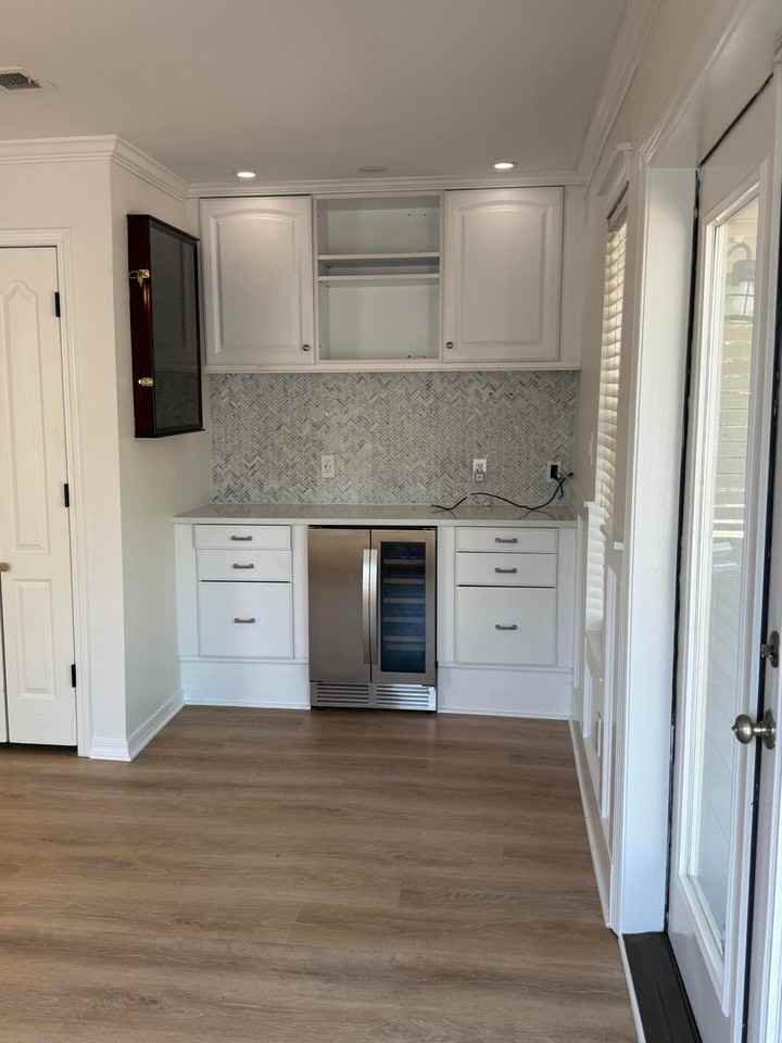 503 Second Ave - Photo 6 of 20
