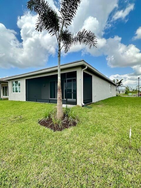 11785 Sw Oceanus Blvd - Photo 2 of 6