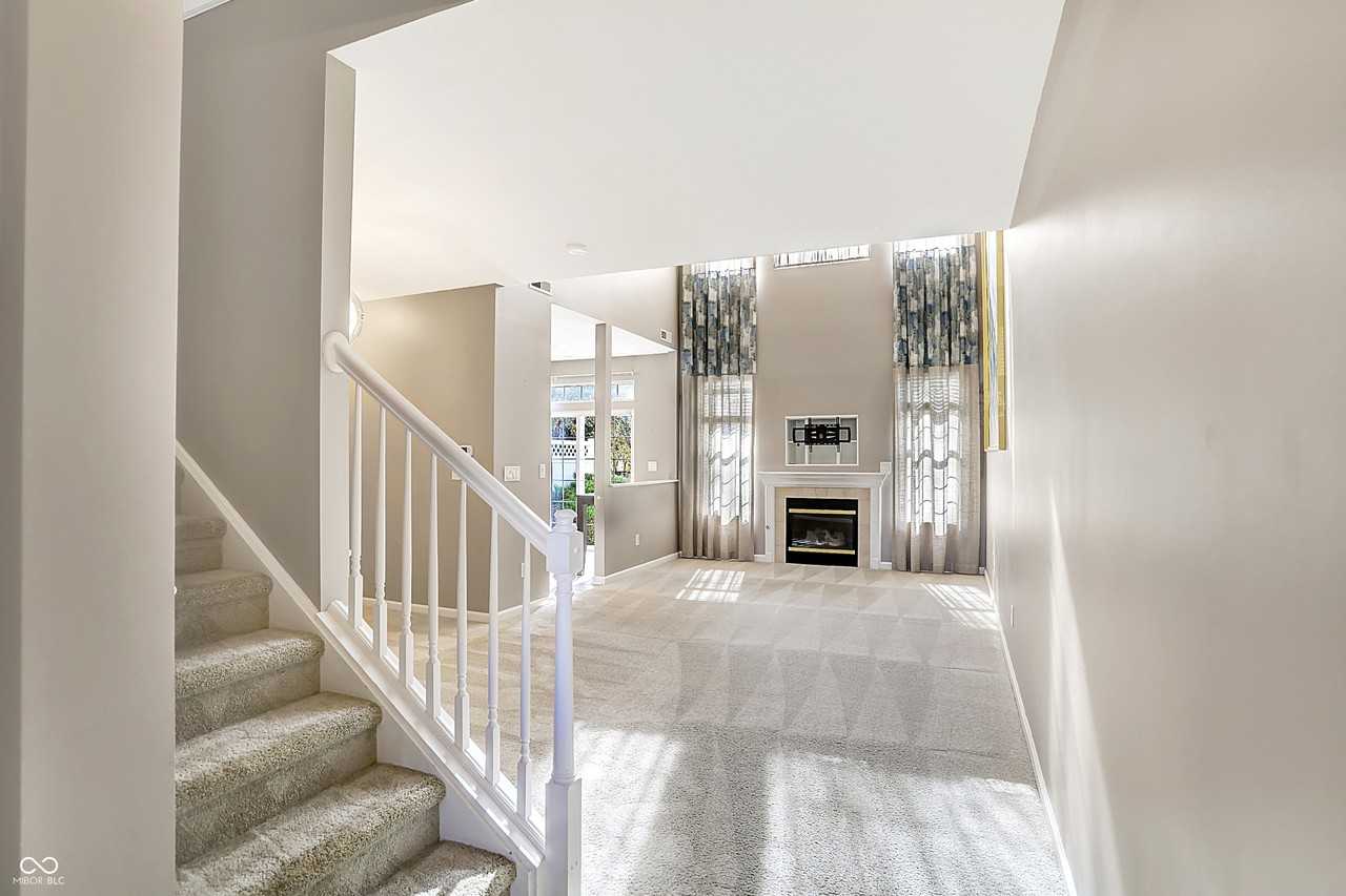 4059 Weston Pointe Dr - Photo 7 of 50