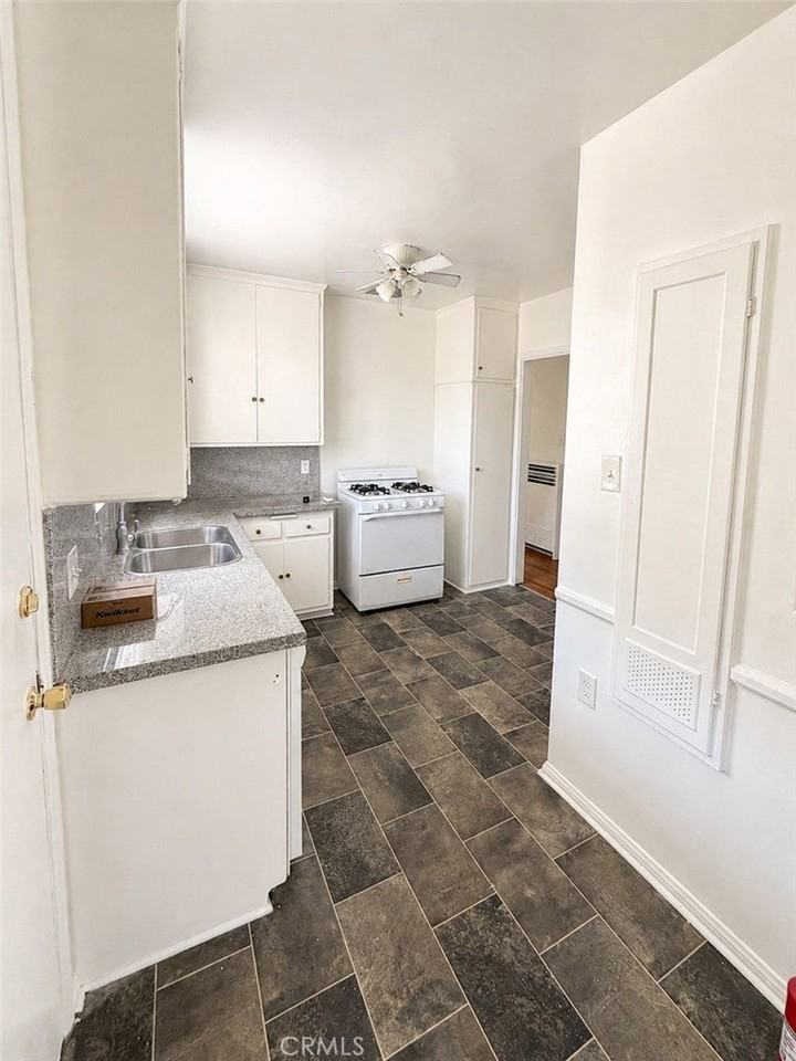 4109 Warner Blvd - Photo 5 of 14