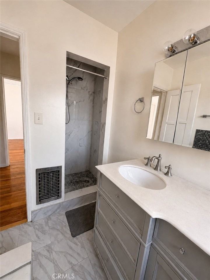 4109 Warner Blvd - Photo 7 of 14