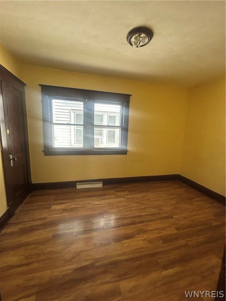 81 Saint Florian St - Photo 5 of 10