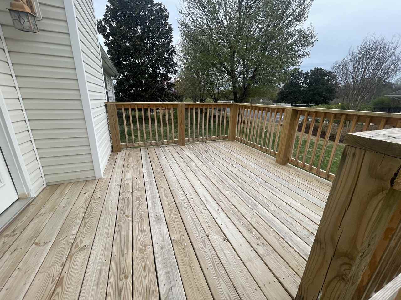 2285 Oak Hill Dr - Photo 3 of 21