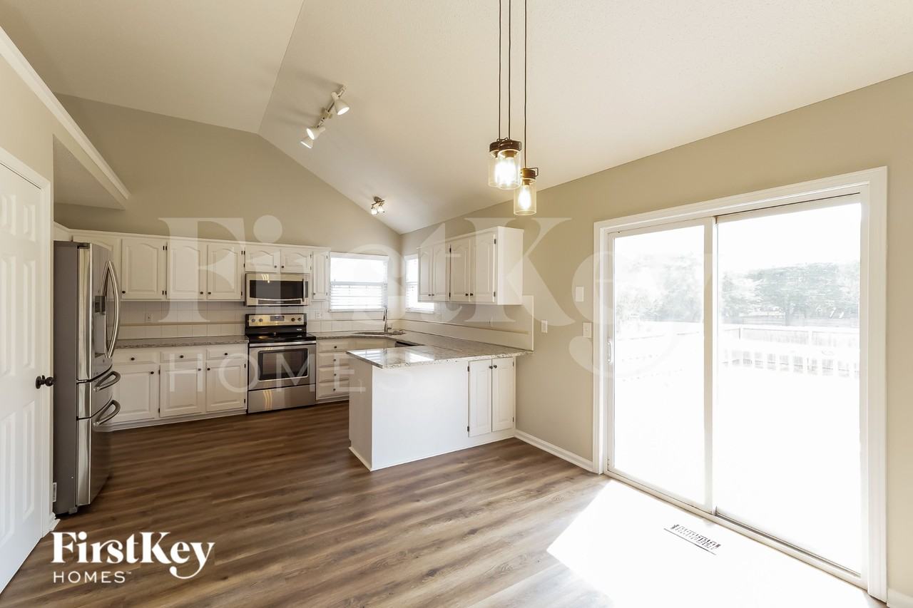 15049 W 145th St - Photo 5 of 15