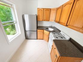 7605 85th Dr - Photo 1 of 1