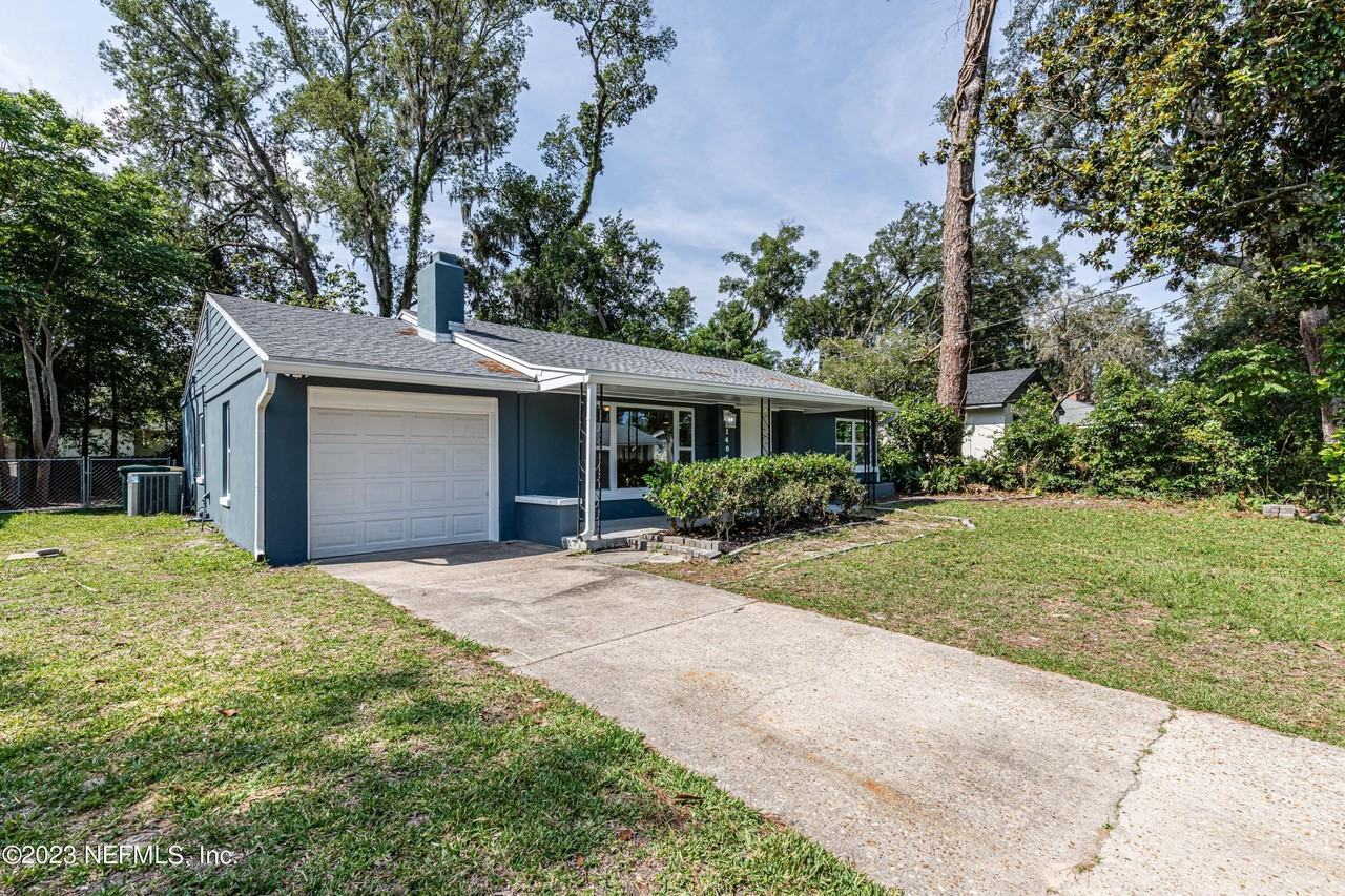 1404 Jean Ct - Photo 2 of 23