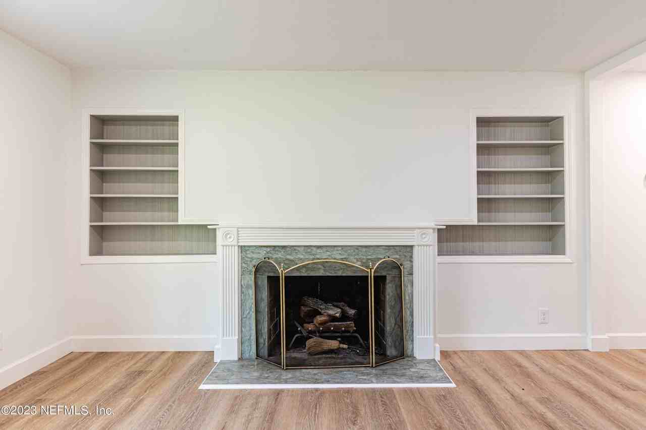 1404 Jean Ct - Photo 6 of 23