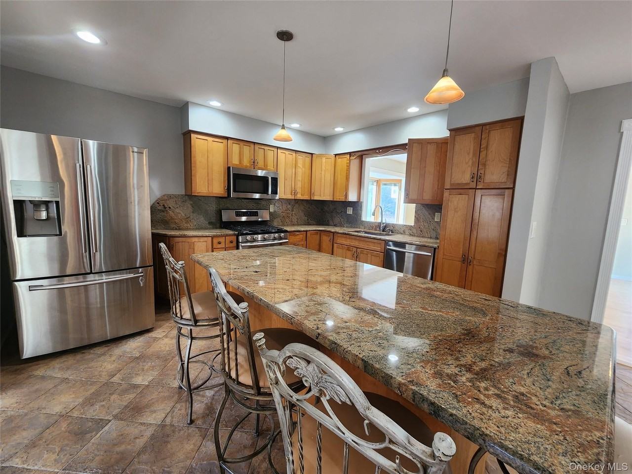373 Ehrhardt Rd - Photo 4 of 27