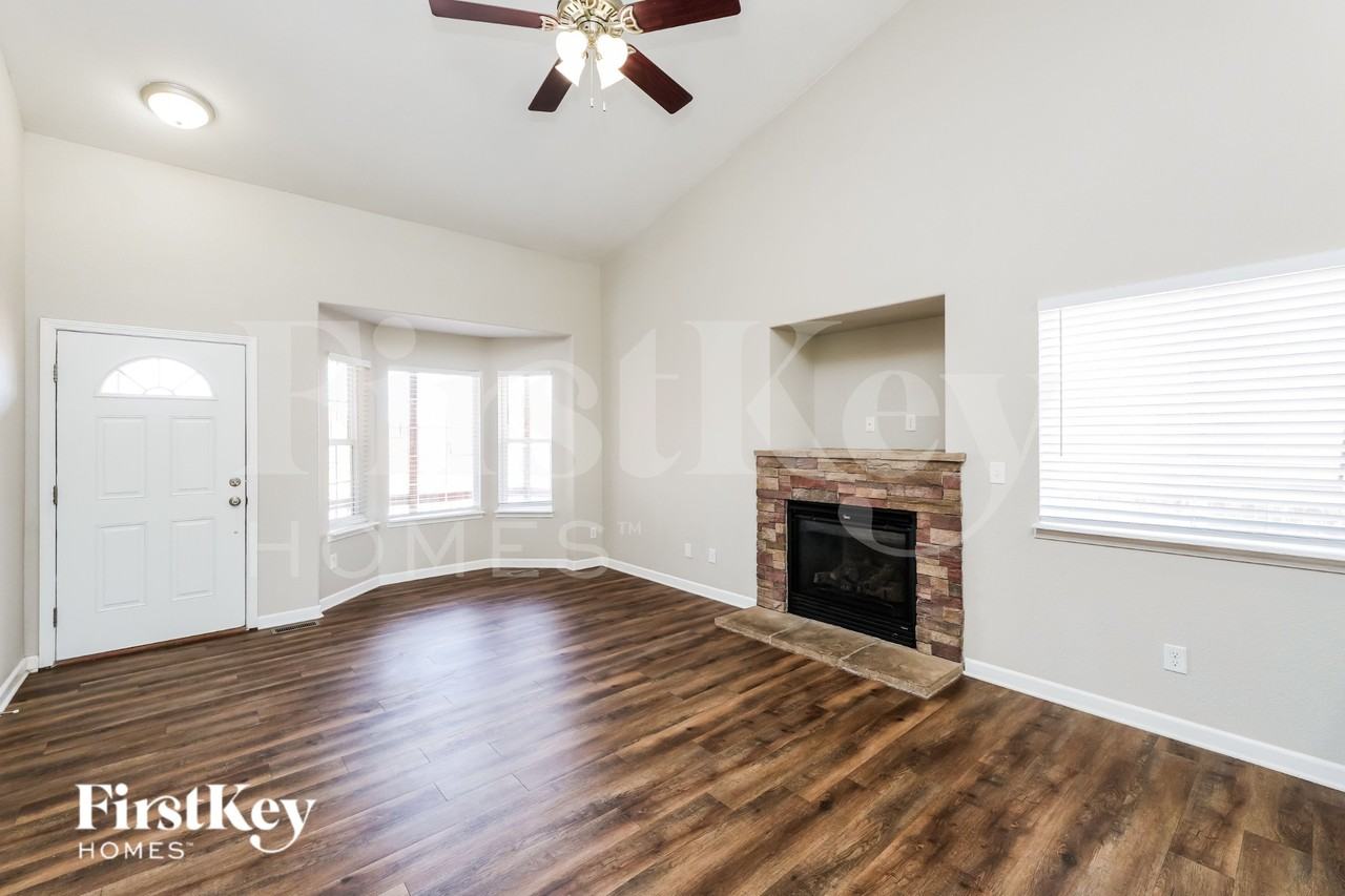 8353 Freestar Way - Photo 3 of 16