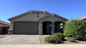 41320 W Palmyra Ln - Photo 1 of 1