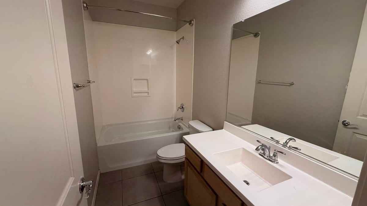 41320 W Palmyra Ln - Photo 6 of 14