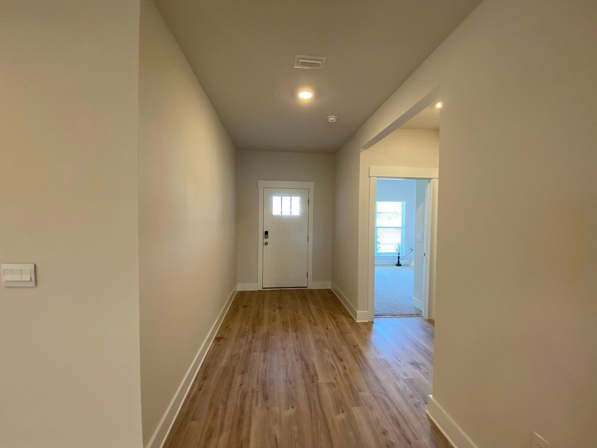 3398 Southwind Dr - Photo 2 of 43