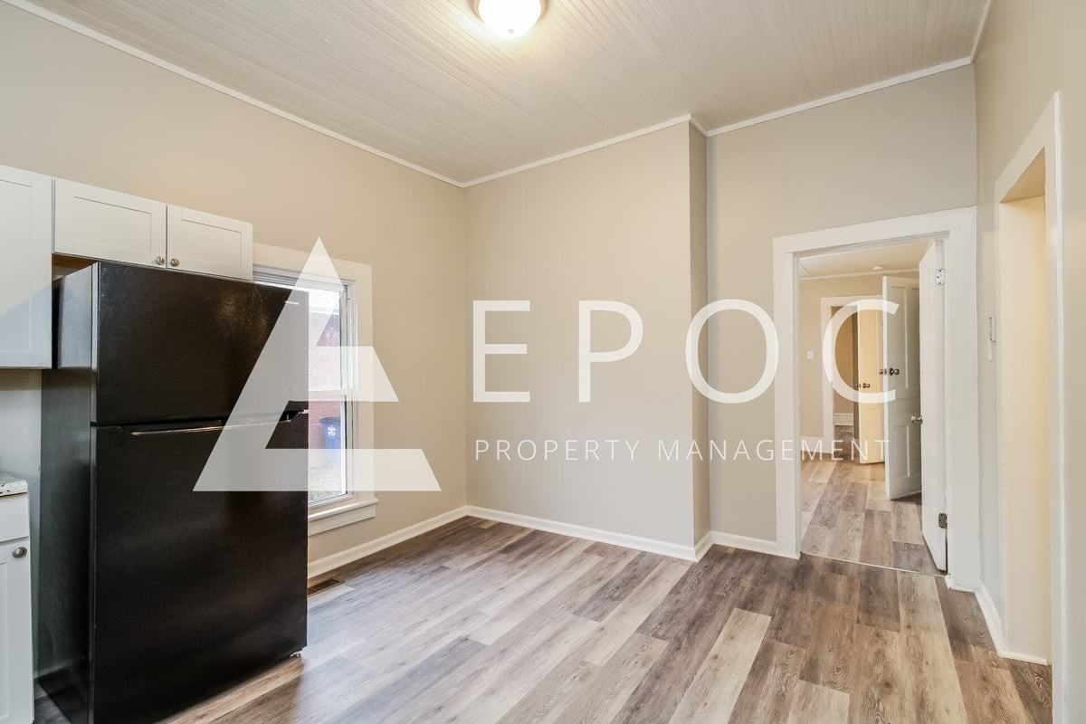 836 E Devonshire St - Photo 3 of 14