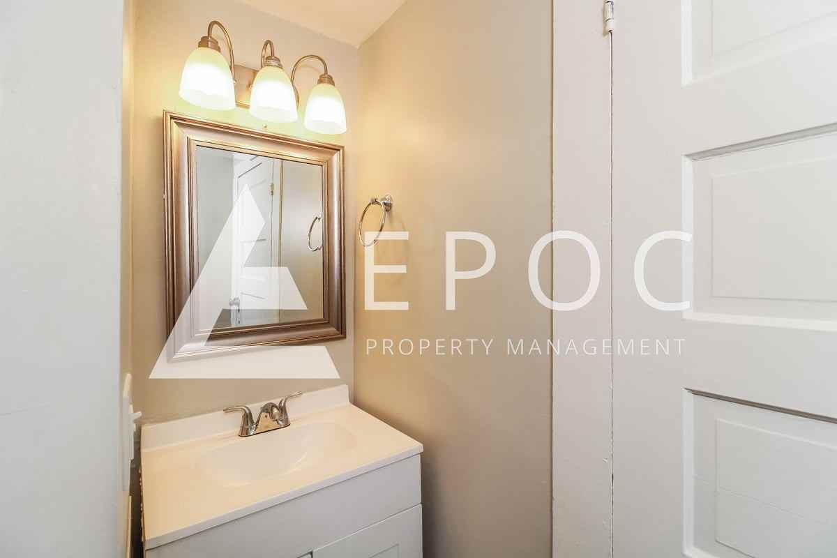 836 E Devonshire St - Photo 5 of 14