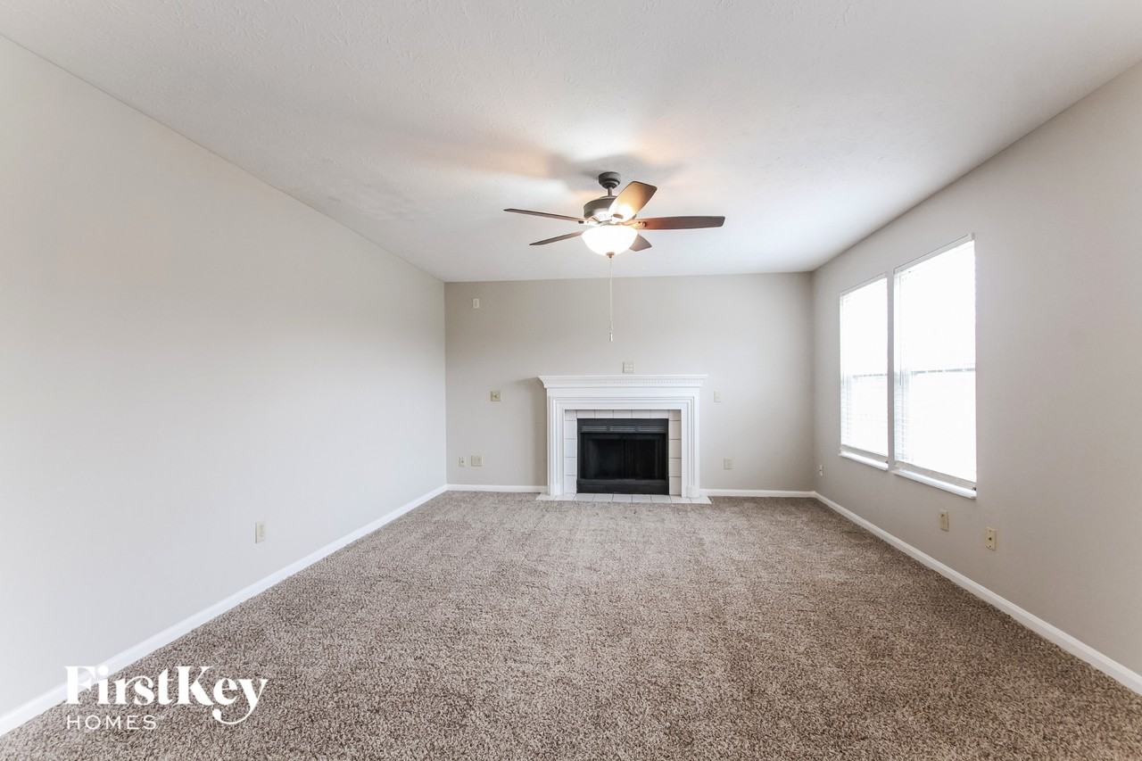 1927 Glendora Dr - Photo 2 of 15