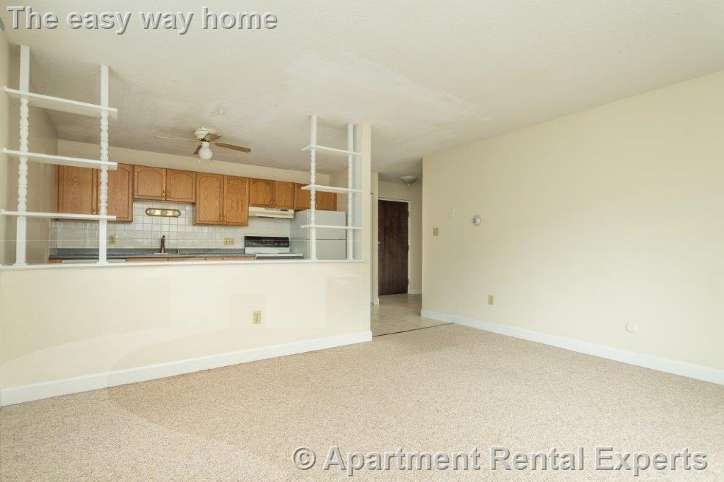 162 Summer St #11 - Photo 4 of 8