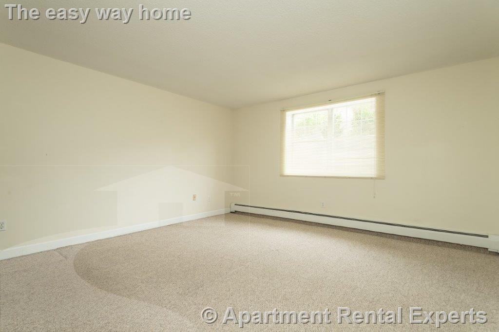 162 Summer St #11 - Photo 6 of 8