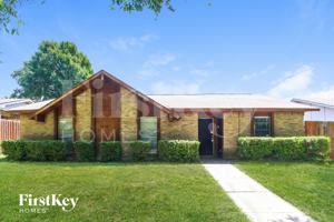 featured image of 6418 Briar Knoll Dr