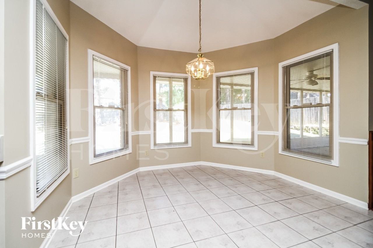 2672 Morning Woods Dr - Photo 5 of 16