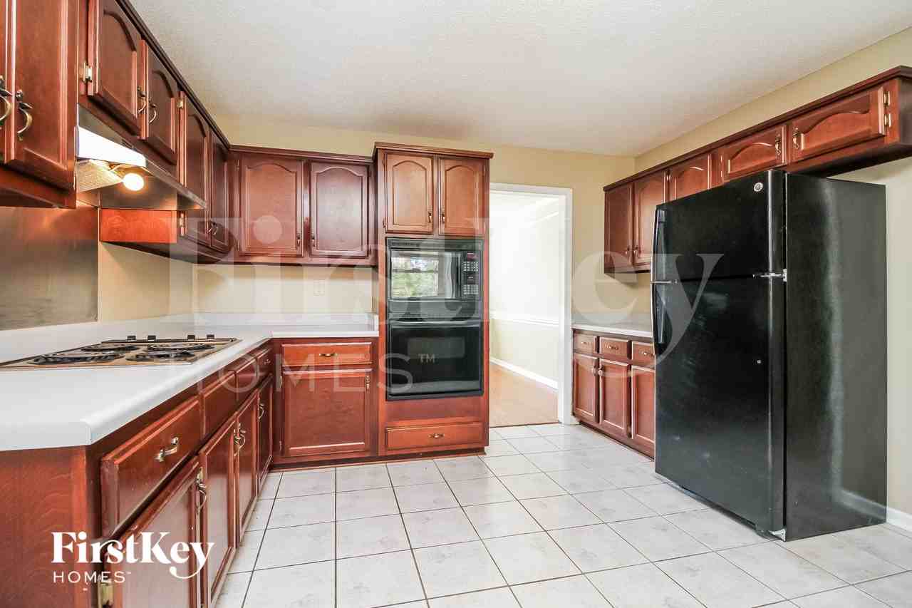 2672 Morning Woods Dr - Photo 6 of 16
