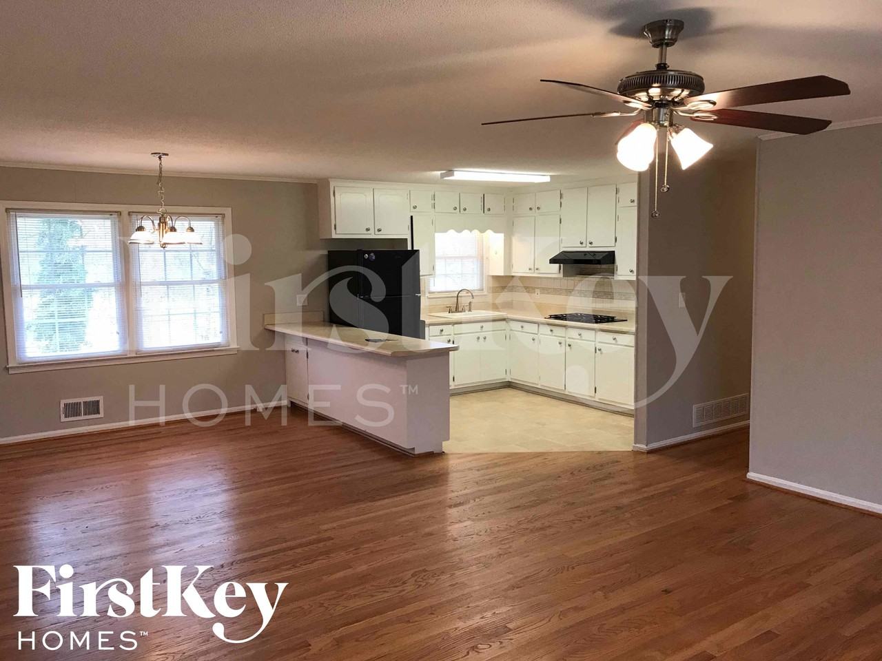 147 Shady Lane Cir - Photo 2 of 24