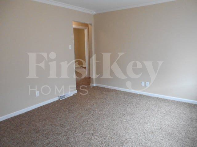 1405 Gahan Dr - Photo 2 of 14