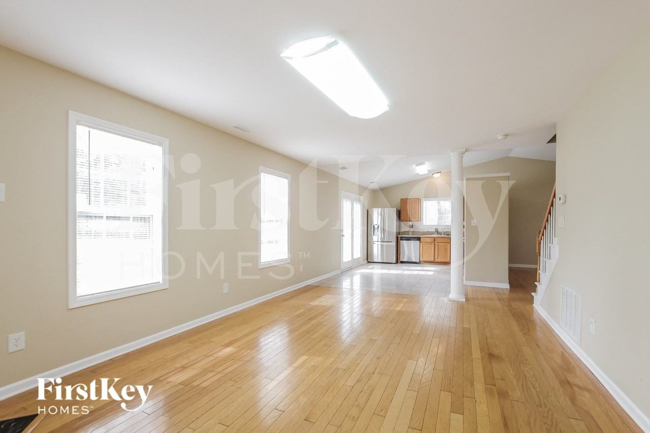 13204 Sundance Meadow Ct - Photo 2 of 15