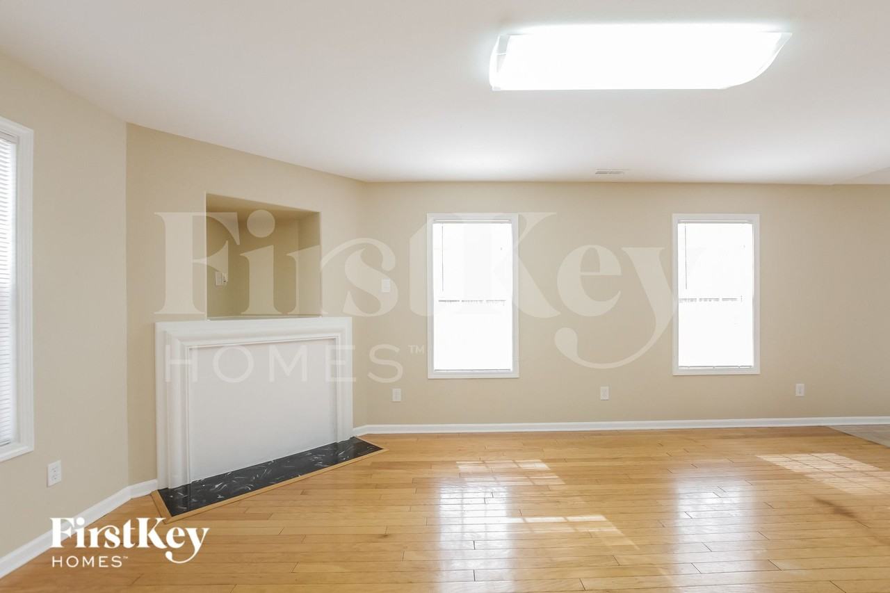 13204 Sundance Meadow Ct - Photo 3 of 15