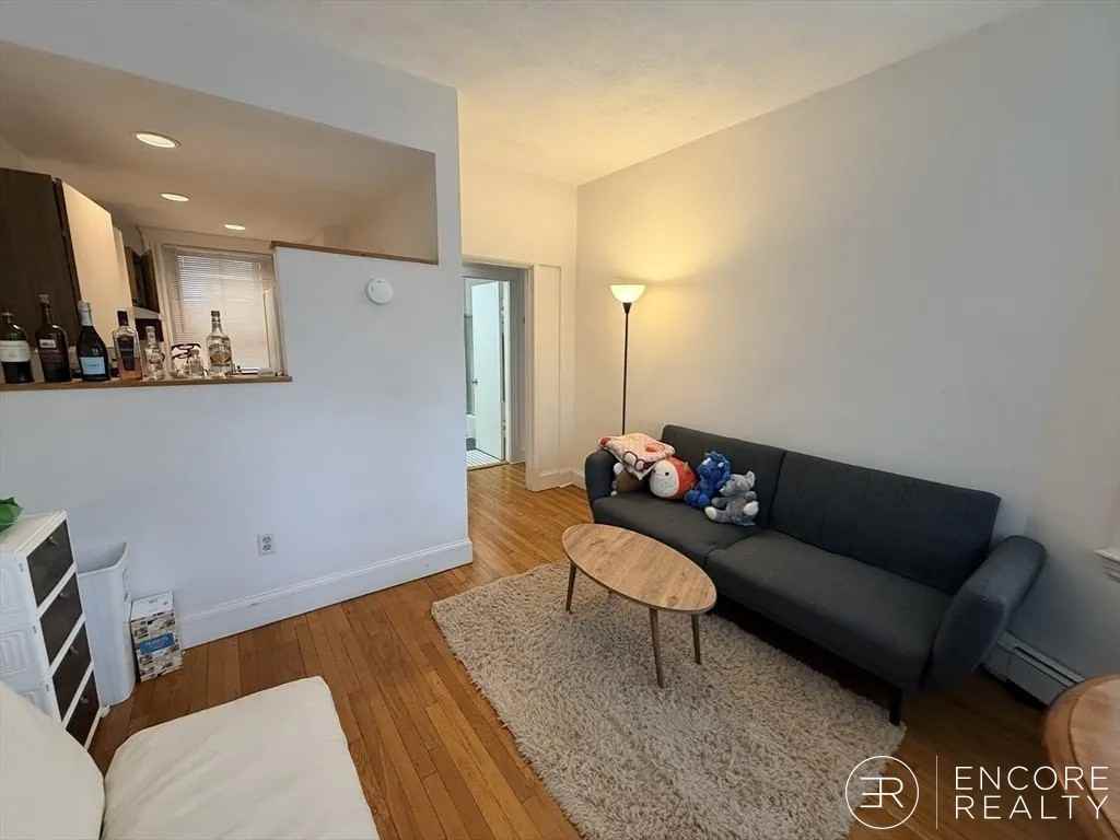451 Park Dr #2C - Photo 3 of 14