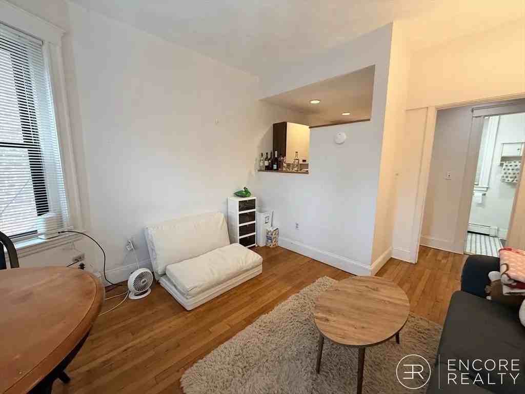 451 Park Dr #2C - Photo 5 of 14