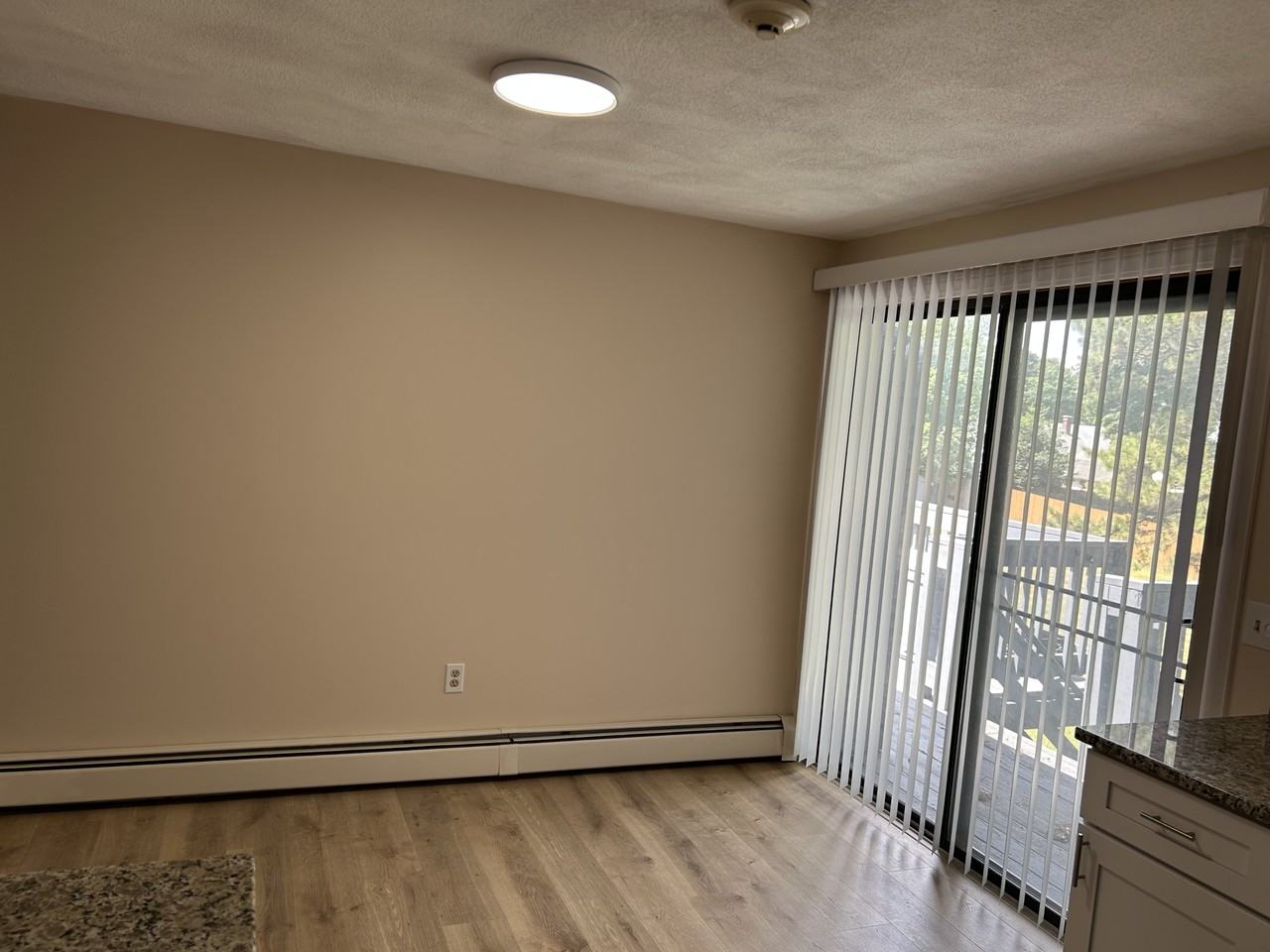 287 Mayfield Ave #8 - Photo 4 of 19