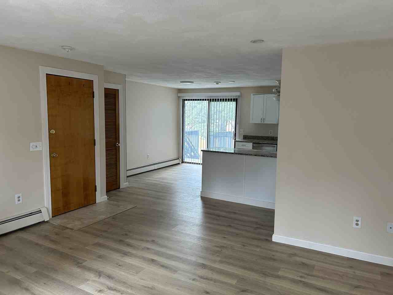 287 Mayfield Ave #8 - Photo 5 of 19