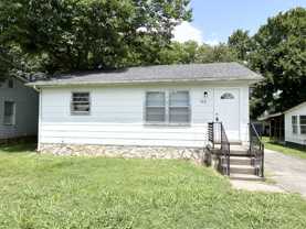 312 Warren Way #NA - Photo 1 of 1