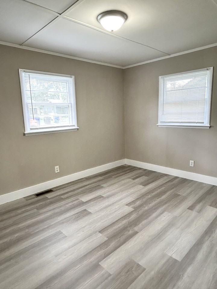 312 Warren Way #NA - Photo 4 of 7