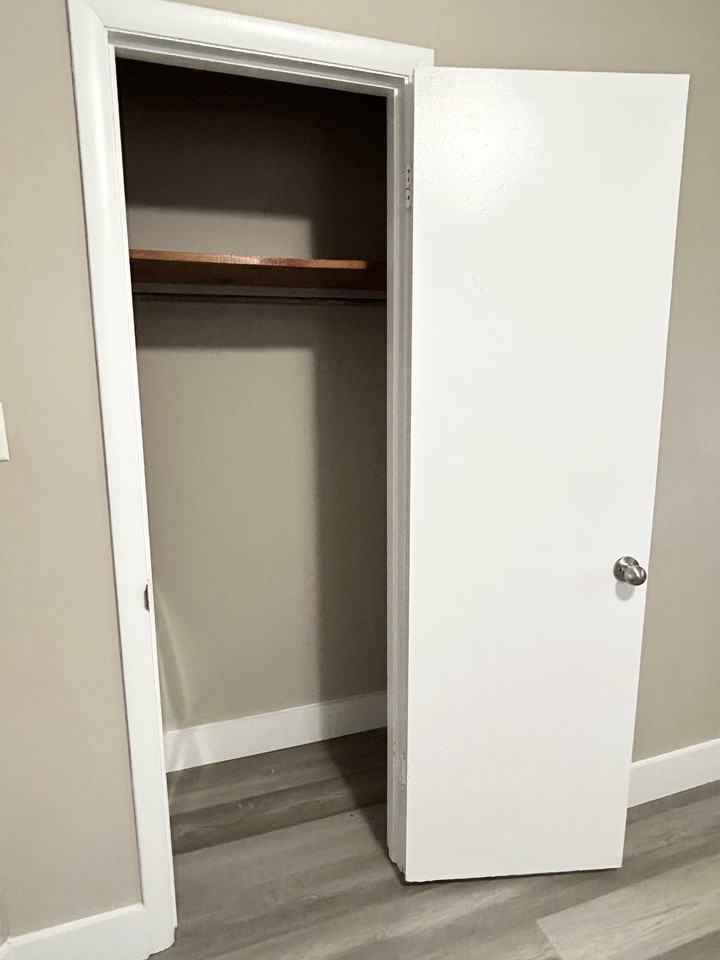 312 Warren Way #NA - Photo 5 of 7