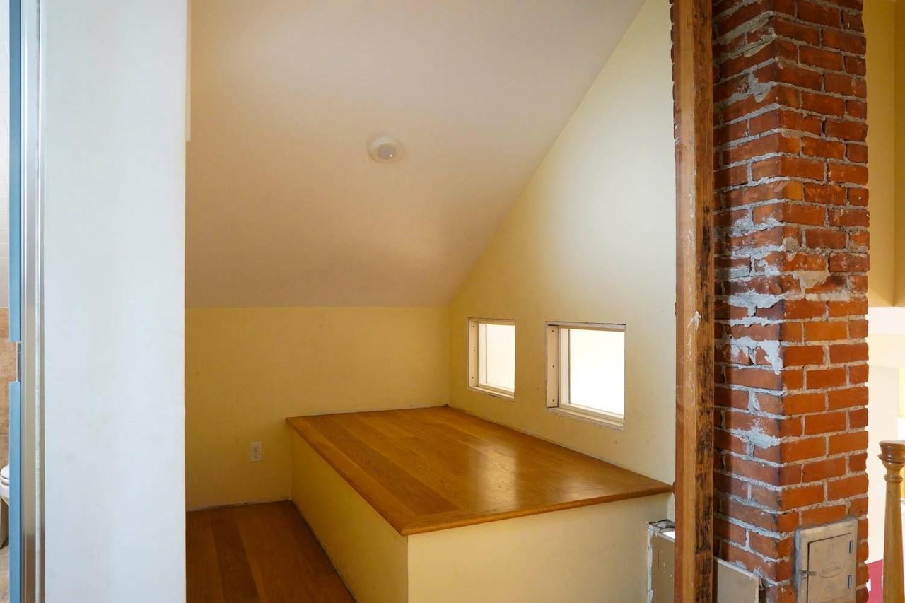 466 N 3rd St #NA - Photo 7 of 9